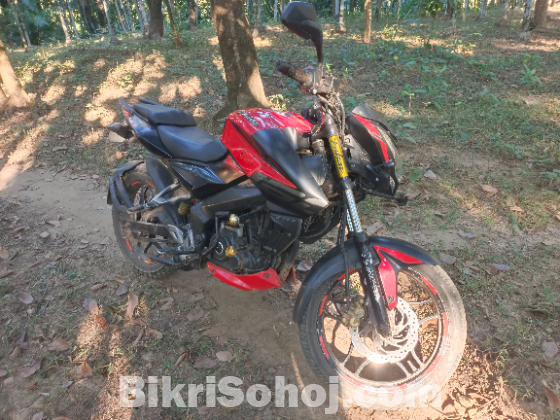 Bajaj pulsar ns 160